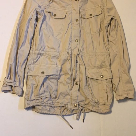 Aritzia Talula Cargo Trench - Women’s Size Small - Picture 5 of 9